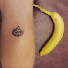 Veni vidi vici has transcended from being an old quote from a rome, it has become a statement of the bold. 45 Tiny Tattoos Die In Jeder Hinsicht Perfekt Sind Temporary Tattoo Blog