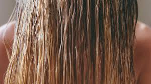 Frisuren für dünne lockige haare rizinusöl haare fettige haare dickere haare haarspitzen gesunde haare tipps haare pflegen. Haarausfall Am Ansatz Warum Was Hilft Dagegen