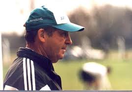 El exjugador de rosario central griguol fue entrenador de rosario central,tecos de guadalajara, kimberley, ferro carril oeste. Tristeza En El Futbol Argentino Fallecio Carlos Timoteo Griguol