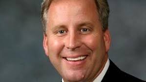 On the Move: Wednesday, Oct. 7, 2015