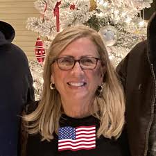 We are heading to Bradenton Beach in May. Where is the most reasonable  priced and reliable place to rent a golf cart for a week? Thanks for your  help!