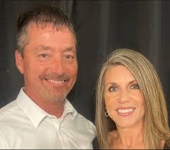 Cindy Loven's Instagram, Twitter & Facebook