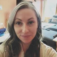 Amanda Bohrer's Instagram, Twitter & Facebook