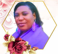 Jennifer Albury's Instagram, Twitter & Facebook