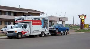 U Haul Truck With Auto Transport U Haul Truck Trucks Haul