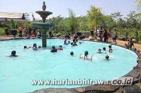 Mitos pemandian air panas guci memiliki banyak khasiat yaitu satu diantaranya bisa menyembuhkan sejumlah penyakit. Tingkatkan Kesejahteraan Desa Pandanmulyo Bangun Wisata Desa D Embung Park Harian Bhirawa Online