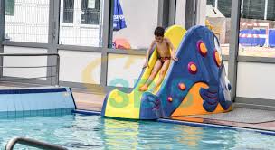 Royal lagoons aqua park & resorts на карте. Hotel Cozia Calimanesti Caciulata