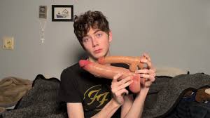 Gooner boy gapes hole with humongous dildos