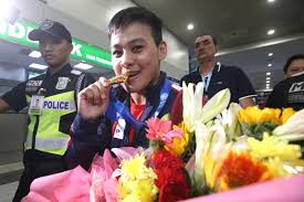 He started training at 4 and has stopped schooling after grade 10 to. Olympic Hopeful Nesthy Petecio Better Be Safe Manila Bulletin