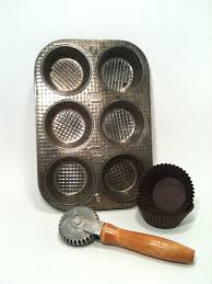 Vintage Muffin Tin Ecko 6 Cup Muffin Tin Vintage Ecko Made In Usa Vintage Bakeware Tin Vintage Bakeware Muffin Vintage Bakeware Vintage Baking Baking Tins