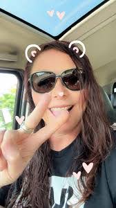 Barbara Hackworth's Instagram, Twitter & Facebook