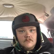 Are the lakes in Warsaw, Indiana closed due to E. coli contamination and  are there other nearby lakes open for swimming?