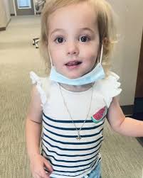 Dr. Alexander Kaplan, a founder of Eureka Dental Group, celebrates the 20th  anniversary with the team at Eureka Dental! 🎶🍾🎁🎂🎶 With