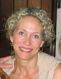 Deborah Linthicum's Instagram, Twitter & Facebook