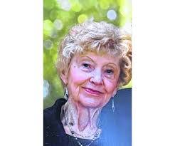 Susan Markowski's Instagram, Twitter & Facebook