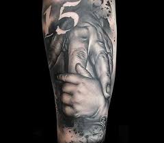Pulmonero es atacado con arma blanca y queda gravemente herido en mazatlán Tatuaje En La Pierna Manos De Padre Y Hijo Dulces Tattooimages Biz