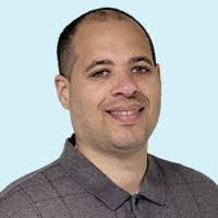 Sandy Deleon's Instagram, Twitter & Facebook