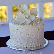 Smalll One Layer Wedding Cake Simple Wedding Cake Wedding Cake Bride Wedding Anniversary Cakes