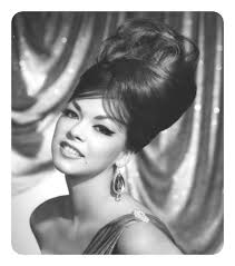 This pictured style mixes a thick fringe styled with classic '70s flicks and a punky, choppy bob much less structured than the mainstream pageboy style. 70s Hairstyles For Black Ladies Hair Styles Andrew