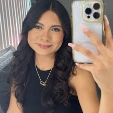 Nayeli Ruiz (@nxyeli_)