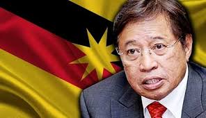 Pada tahun 2019 yab menteri besar johor dato osman sapian meletakkan jawatan dan jawatannya itu diserahkan kepada dato dr sahruddin jamal dan meneruskan kerajaan pakatan harapan di negeri johor. Sarawak Aritok 30 Ogos 2018 Ketua Menteri Datuk Facebook