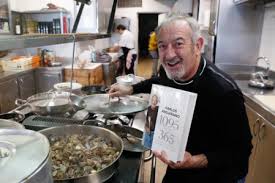 Un libro práctico cuya intención es que disfruteís tanto en la cocina como en la mesa.en este libro he recogido las últimas recetas del programa de tv la cocina de karlos arquiñano y están pensadas para que cualquiera las pueda hacer en su casa. Bau8nzzzr9pppm