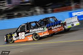 The most stressful landing of 2020. Brett Moffitt Joins Nascar Truck Series Championship Four With Phoenix Win