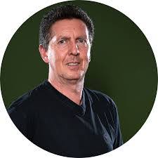 Thomas Reber's Instagram, Twitter & Facebook