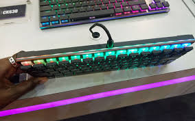 Merge doar mirroring (nu si extend. Cooler Master Ck620 TastaturÄ MecanicÄ De Mici Dimensiuni Cu Conectare Wireless Go4it