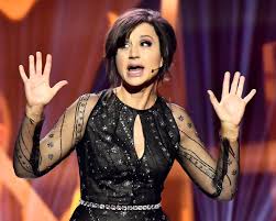 Die moderatoren petra mede und måns zelmerlöw erklären den esc mal anders: Lund On Twitter Phil Wang Petra Mede Och Filmer Till Humorfestivalen Https T Co Otsjf10xo3 Nyheter Lund Sydsvenskan