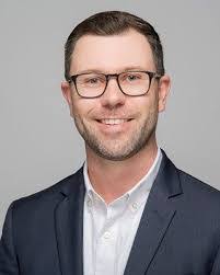 Brent Pace's Instagram, Twitter & Facebook