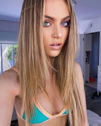 Anne Winters Instagram