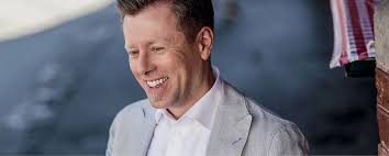 Quotes from authors with first name of a a. Abel Korzeniowski O Zyciu W Los Angeles Ekskluzywny Wywiad Vivy Viva Pl