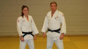 Kocher musste sich in der ungarischen hauptstadt nach vier siegen einzig der französin amandine buchard geschlagen geben. Judo Ein Leben Fur Das Judo Die Grosse Leidenschaft Von Fabienne Kocher Und Nils Stump