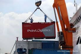 Tantangan perekonomian indonesia 26 strategiuntukmengatasipermasalahmakro & mikro perluadanyakoordinasiantarakebijakanmakrodankebijakanmikro • kebijakanmakroditujukanuntuk. Simak Tantangan Ekonomi Indonesia Tahun 2020