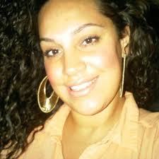 Kim Severs's Instagram, Twitter & Facebook