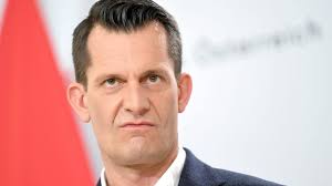 Funktion in der ärztekammer für wien. D8bntdrjwbvdm