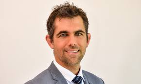 Witness familiarisation: what is it, and why do it?