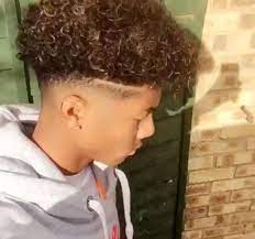 Craving More Like What You See Pharaoh Jasiah Fsℓℓsw Mye Fsya Msyaye Rsrrii Riiѕ Haircut Images Curly Hair Styles Hair Styles