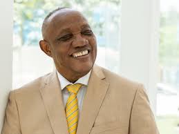 Feria del Libro 2024 rendirá homenaje al escritor Mateo Morrison