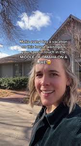 Fabulous Lakefront Property Listing by Deanne Fairfield