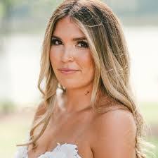 Lauren Natoli's Instagram, Twitter & Facebook