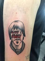 A band on each arm, a dagger on each arm, a tiger on the inside of his. Tattoo Em Homenagem A Anthony Anthony Kiedis Brasil Facebook
