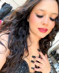 Yadira Hernandez's Instagram, Twitter & Facebook