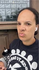 Just some light deadlifts at 210