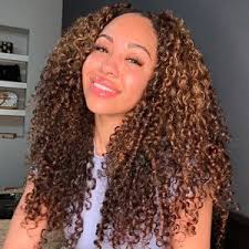 Danielle Champion (@thatsbigchamp)