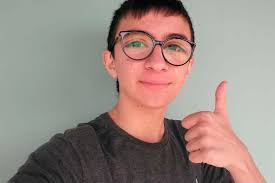 Malas prontas? Educação divulga 1ª convocação para o Ganhando o Mundo de  mil vagas