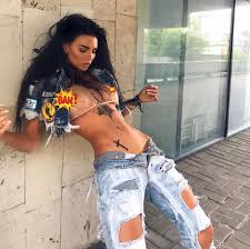 Ksusha Krasivchik :: SunnyQ :: artist :: татуировка :: спортивные девушки  :: стройная девушка :: Кликабельно :: под катом еще одна :: песочница ::  песочница эротики - JoyReactor