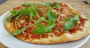 Elle N Egalera Surement Pas Les Pizzas Italiennes Que Vous Avez Pu Tester Mais Au Moins Vous N Aurez Aucuns Regrets Recette Proteinee Recette Repas Healthy