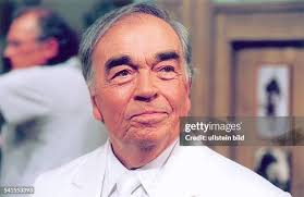 177 Simon Williams Director Stock Photos, High-Res Pictures, and Images